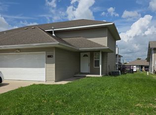 1209 N Viola St, Nixa, MO 65714