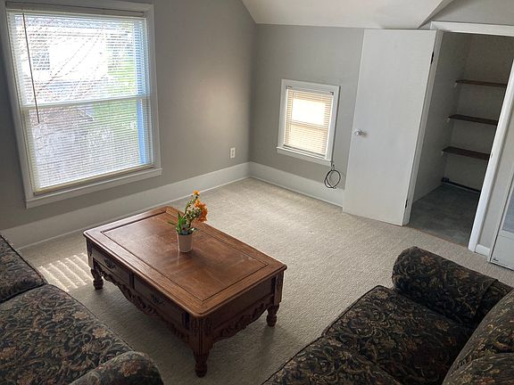 2nd image of 202 S Campbell St #1