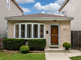 454 W 44th St, Chicago, IL 60609