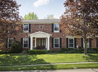 5549 Rolling Meadows Ct, Saint Louis, MO 63129
