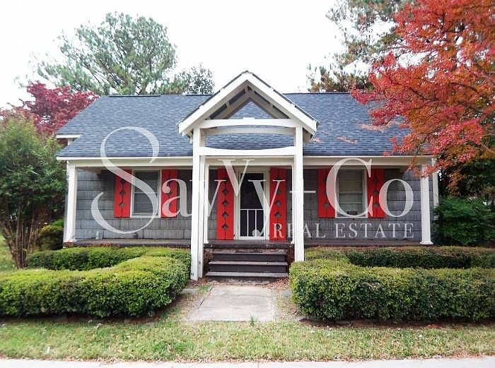 Adorable Noda Bungalow!