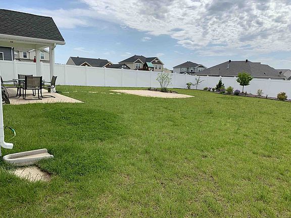 4th image of 13216 Halle Dr