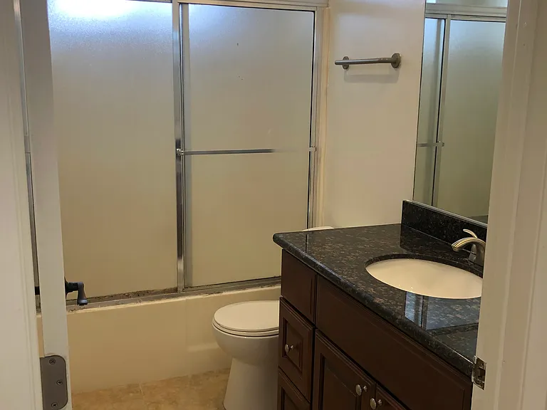 1670 Manning Ave #109 — Photo 7