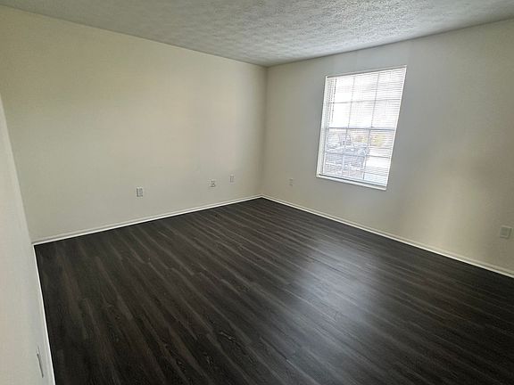 4th image of 5201 Atlantic Blvd Unit 37