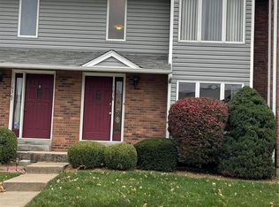 1638 Forest Hills Dr, Saint Charles, MO 63303
