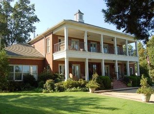 3818 Majestic Oaks Dr, Oxford, MS 38655