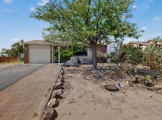 569 Apache Loop SW, Rio Rancho, NM 87124