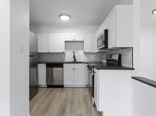 Shawnee Station Apartments, Shawnee, KS 66217