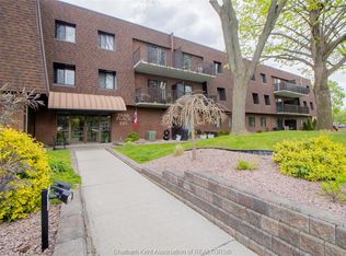 225 Campus Pkwy #212, Chatham Kent, ON N7L 4X2