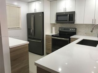 10625 SW 112th Ave APT 106, Miami, FL 33176