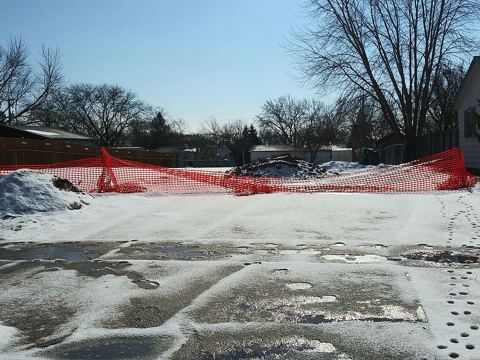 2nd image of 18693 W Westwood Pl