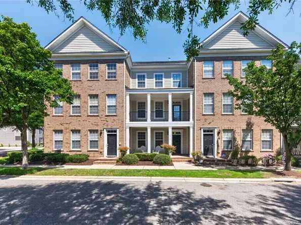 4840 Almandine Ave, Virginia Beach, VA 23462