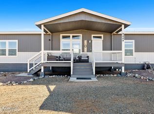 9449 E Newtown Ave, Dewey, AZ 86327