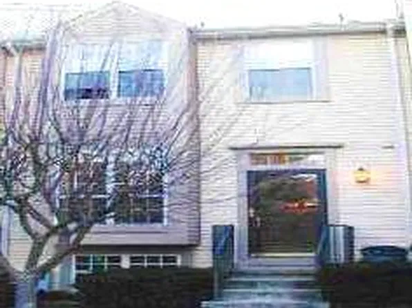 29 Cherry Manor Ct, Reisterstown, MD 21136
