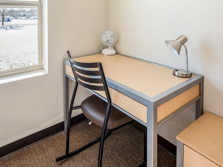 325 Campus Dr #104 — Photo 12
