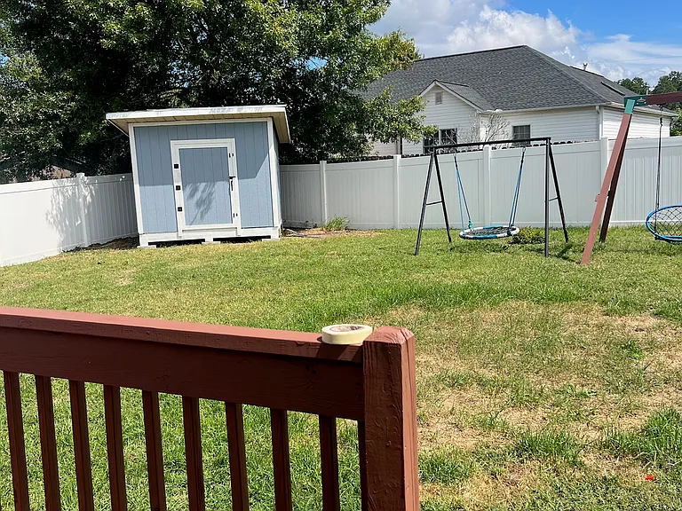 122 Erica Dr — Photo 20