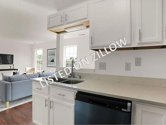 2nd image of 6744 Wimbledon Dr