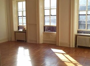 1817 Pine St APT 2F, Philadelphia, PA 19103