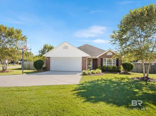 129 Oakwood Ave, Fairhope, AL 36532