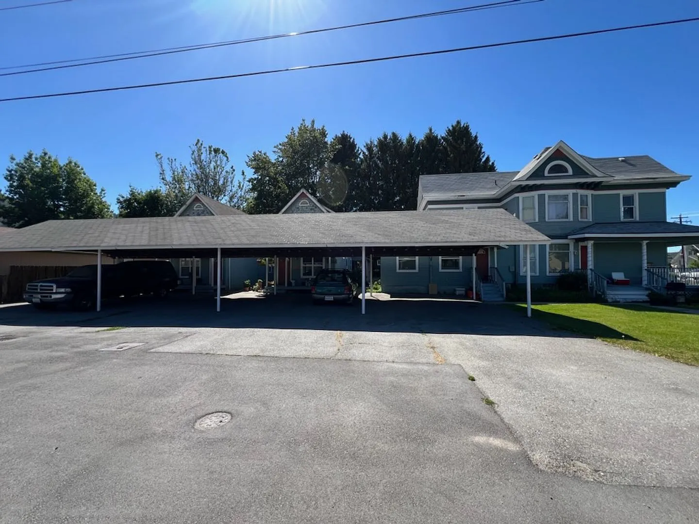 301 Sullivan Street — Photo 2