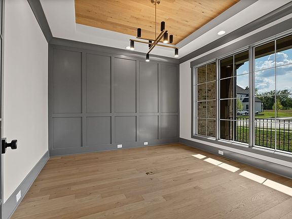 2nd image of 2020 Vail Trce