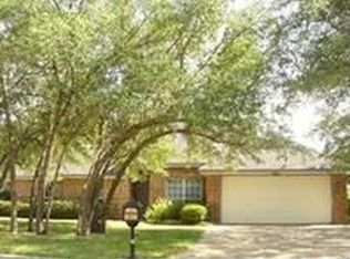 1804 McGinnis Ct, Harker Heights, TX 76548