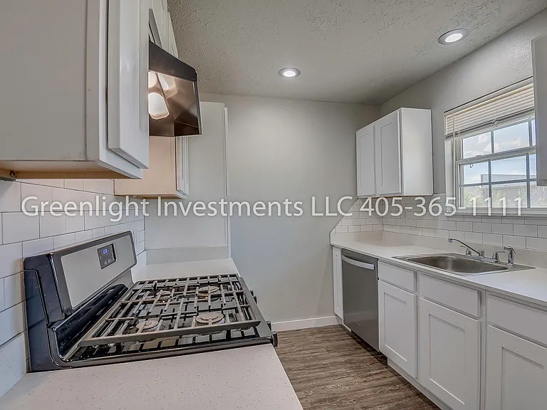1833 Rhythm Rd — Photo 12