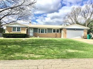 52955 Glenmoor St, Elkhart, IN 46514