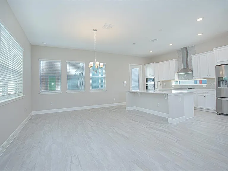 6533 Rover Way — Photo 10