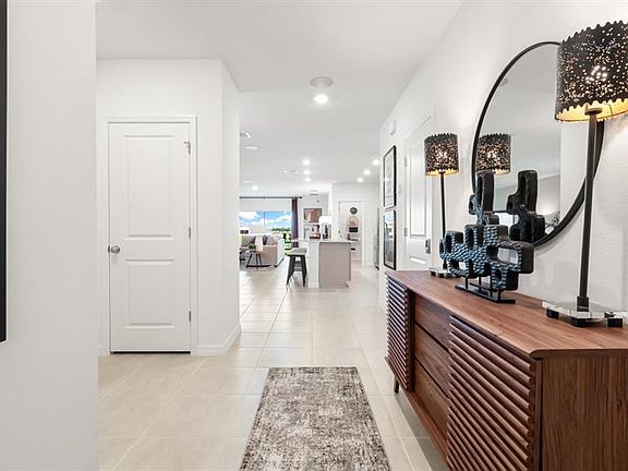 4th image of 13805 Sawmill St