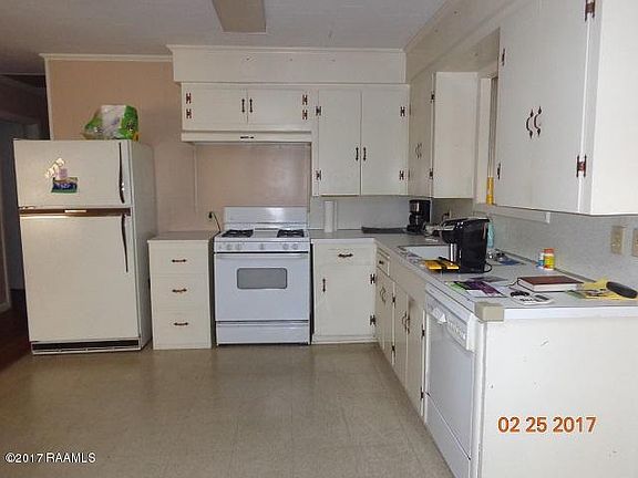 3rd image of 405 Bayard St