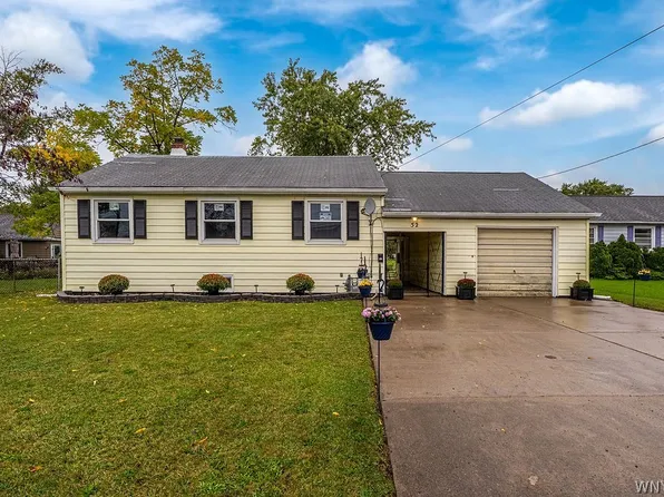52 Allison Dr, Cheektowaga, NY 14225