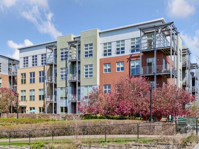 2840 Bryant Ave S #E206, Minneapolis, MN, 55408