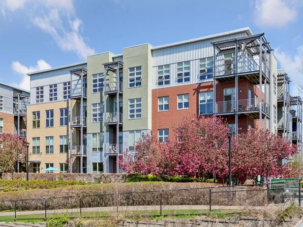 2840 Bryant Ave S #E206, Minneapolis, MN 55408