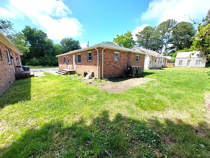 3872 Wake Cir #A — Photo 24