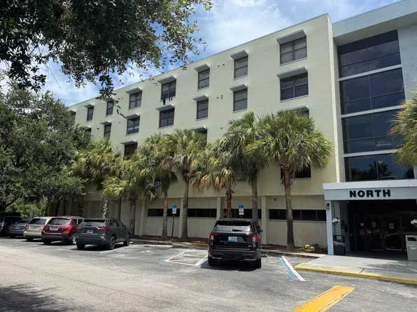 701 S Madison Ave, Clearwater, FL