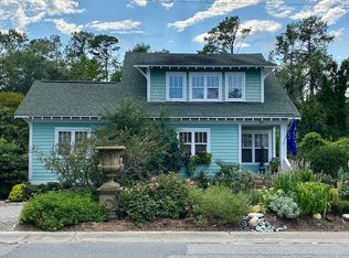38 Mercer Ave, Wilmington, NC 28403