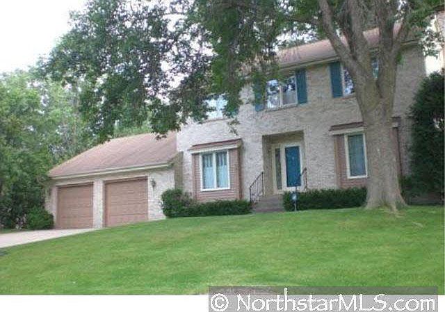 1st image of 301 E 135th Street