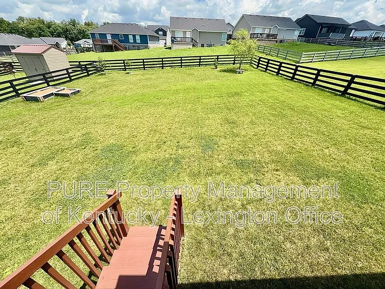 189 Page Dr — Photo 30