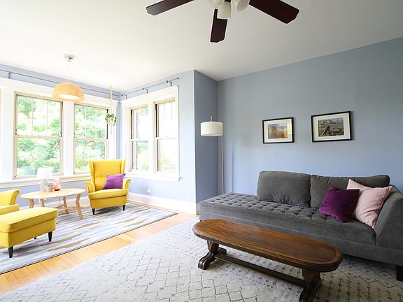 3rd image of 4735 N Talman Ave #3