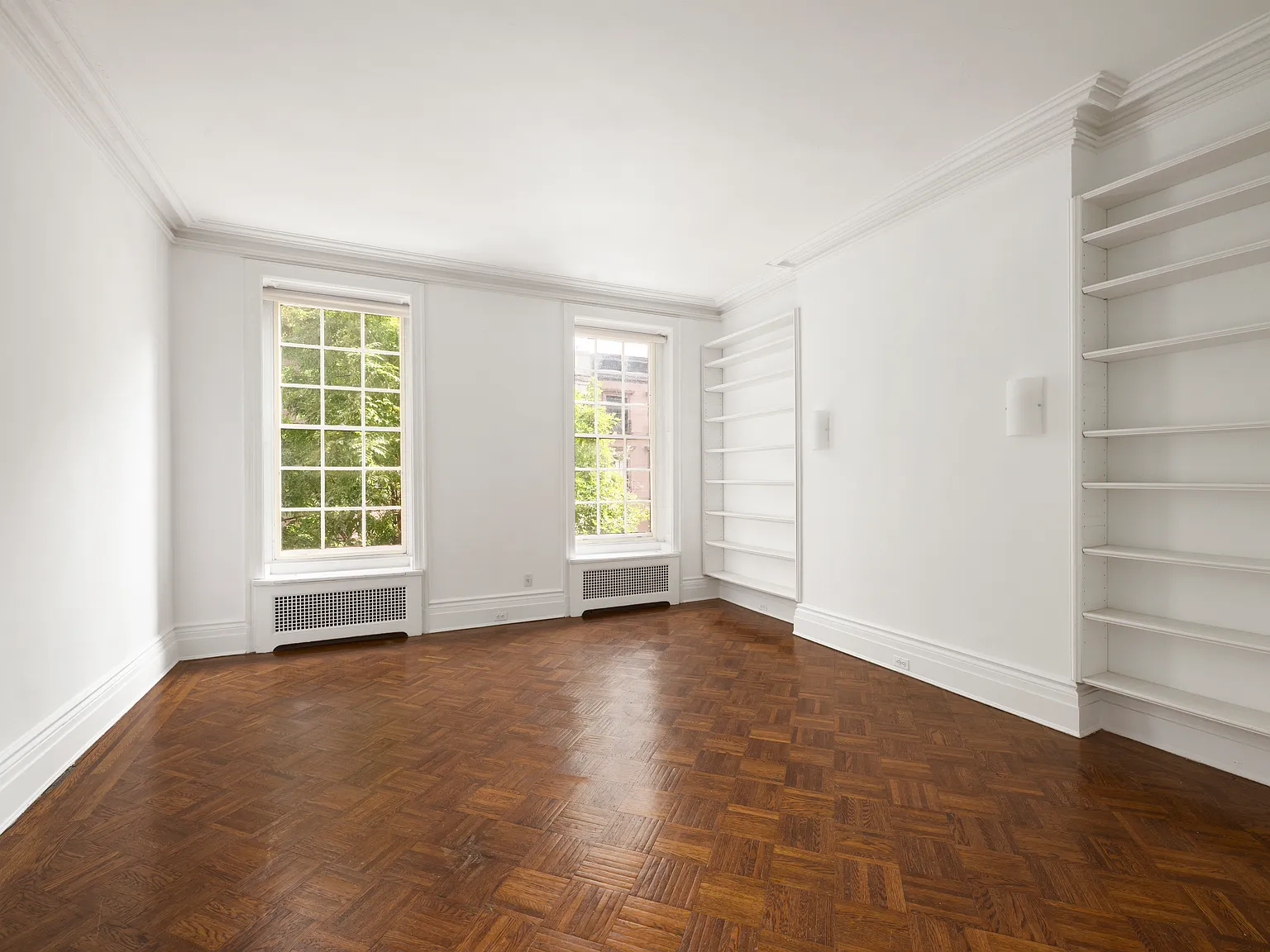 216 East 61st Street — Photo 4