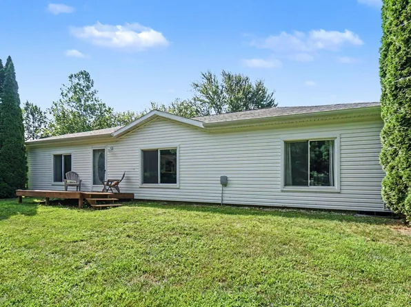 10110 N Dr S, Burlington, MI 49029