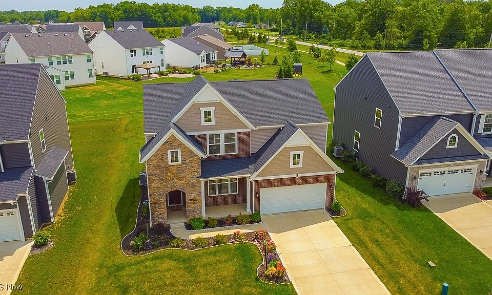 8981 Leatherleaf Dr, Columbia Station, OH 44028 | MLS #5127832