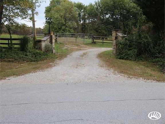 3rd image of 6399 E State Road 58