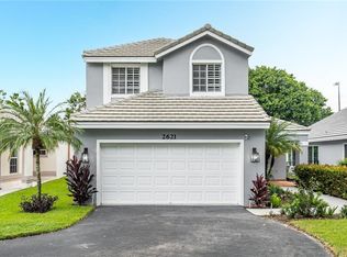 2621 Lake Park Cir, Fort Lauderdale, FL 33328