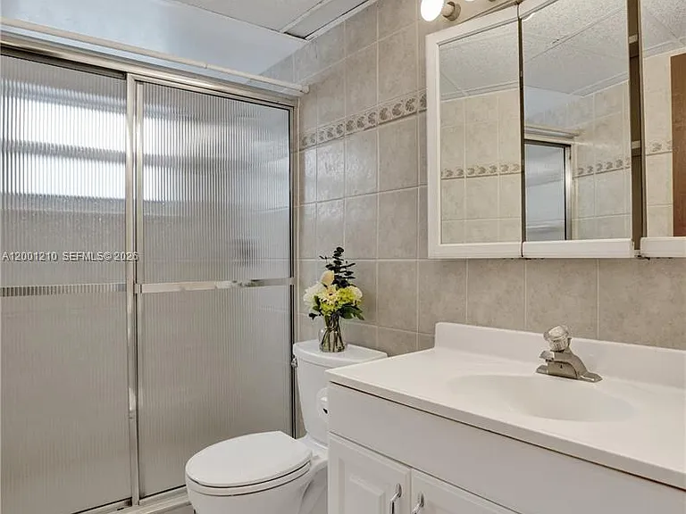 3051 NW 46th Ave #101 — Photo 21