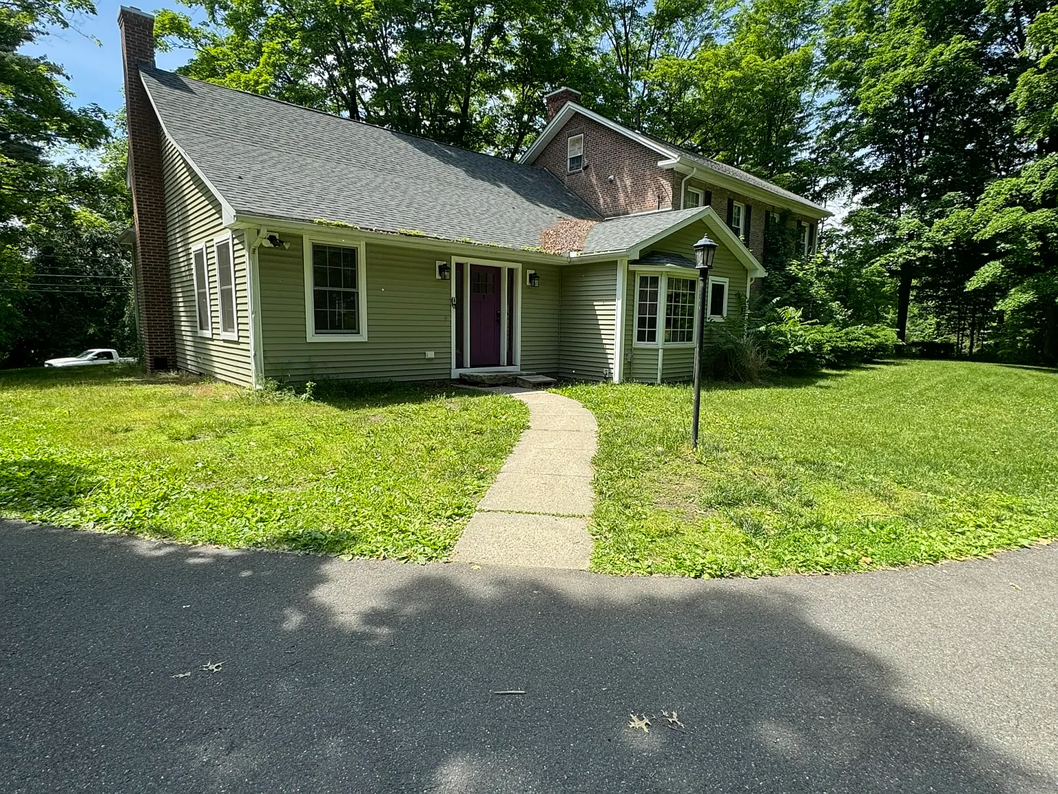 4 Lawrence Plain Road - 1 — Photo 2