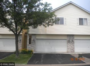 2752 Cutters Grove Cir, Anoka, MN 55303