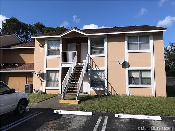 4th image of 8005 SW 21st Ct #0