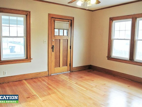 3rd image of 429 C St